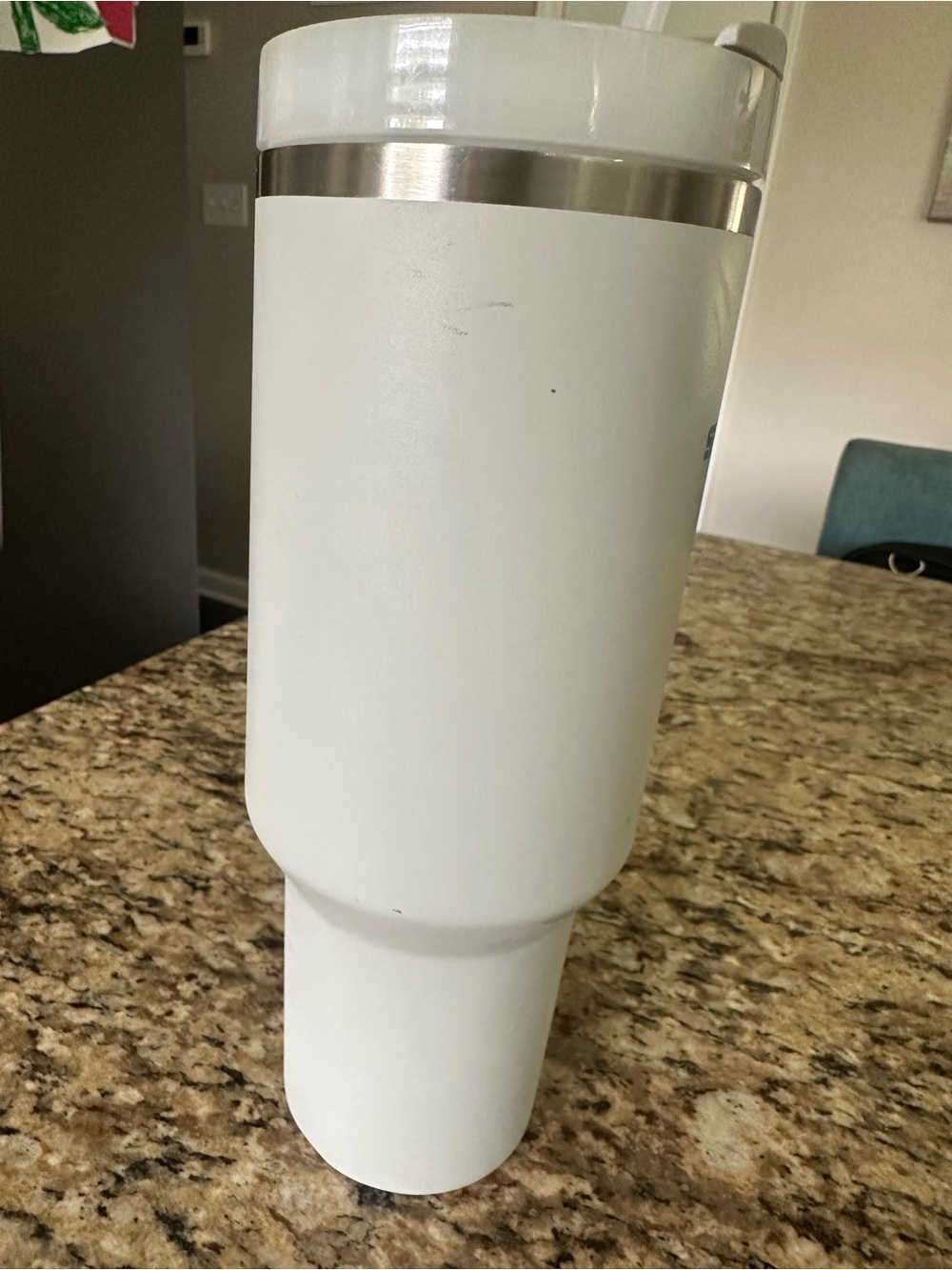 Stanley 40 oz Tumbler - Picture 7 of 8